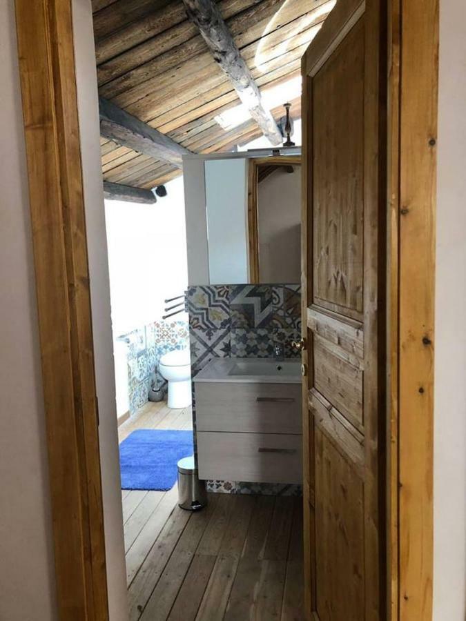 Appartamento Mansardato Nel Cuore Di Palermo - Accesso Terrazza Extérieur photo